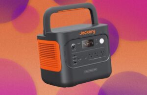 Save $700 on this Jackery Explorer 2000 v2 Portable Power Station