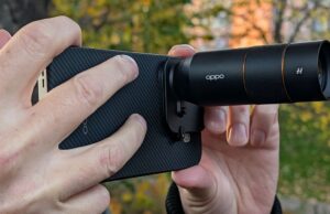 The Oppo Find X9 Pro Has a Crazy-Long Detachable Zoom Lens