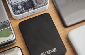 13 Best MagSafe Power Banks for iPhones (2025), Tested and Reviewed