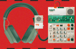 Gear News of the Week: Fairphone Lands in the US, and WhatsApp Is Finally on the Apple Watch