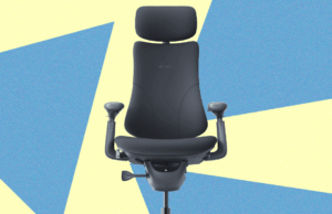 LiberNovo Omni Review: A Motorized Office Chair