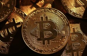 Bitcoin dominance dips to 23.6 fib level, signals potential altcoin rotation