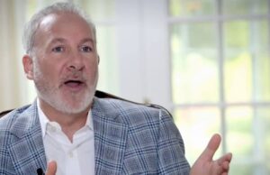 Peter Schiff Warns Bitcoin May Crumble Before the Dollar