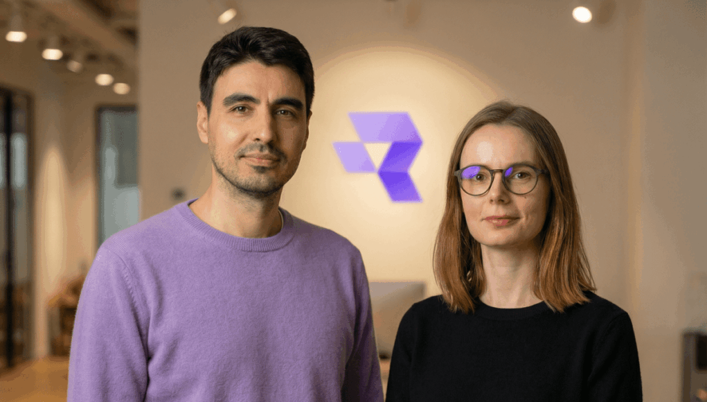 Runware-co-founders-Flaviu-Radulescu-l-and-Ioana-Hreninciuc-.png
