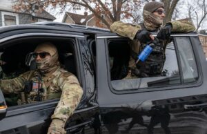 Dozens of ICE Vehicles in Minnesota Lack ‘Necessary’ Lights and Sirens