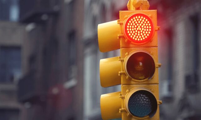 Crypto Lender BlockFills Temporarily Freezes Transfers as Liquidity Pressures Emerge