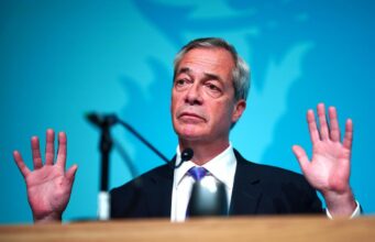 Nigel Farage Invests in UK Bitcoin Firm Led by Former Chancellor Kwasi Kwarteng