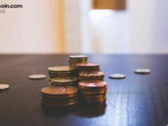 Whale Wallets Stack $4.3M in Chainlink and Dogecoin Longs, $8M+ in Pending Orders